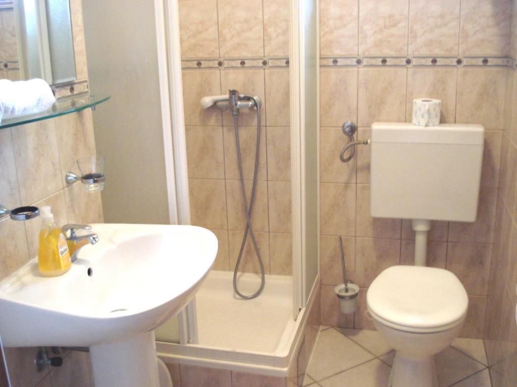 Guest House Karevic Хвар Экстерьер фото