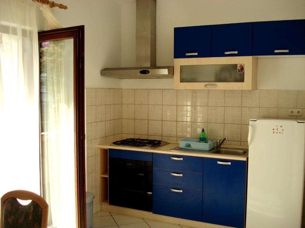 Guest House Karevic Хвар Экстерьер фото